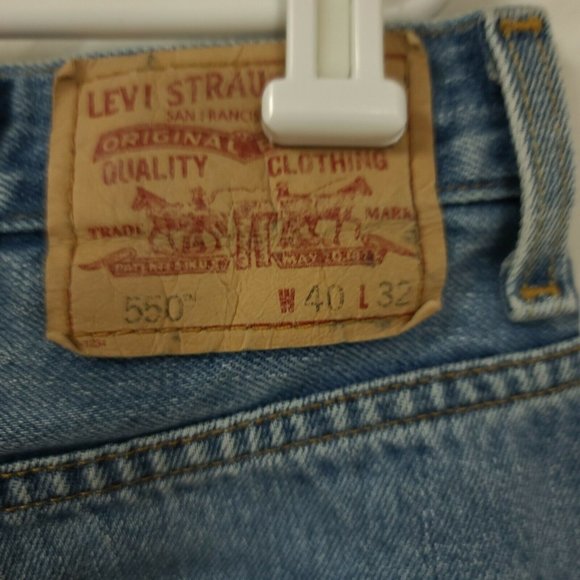 LEVIS 550 Mens 40x30 Relaxed Fit Straight Fit Medium Wash Denim Blue Jeans  - Picture 9 of 11